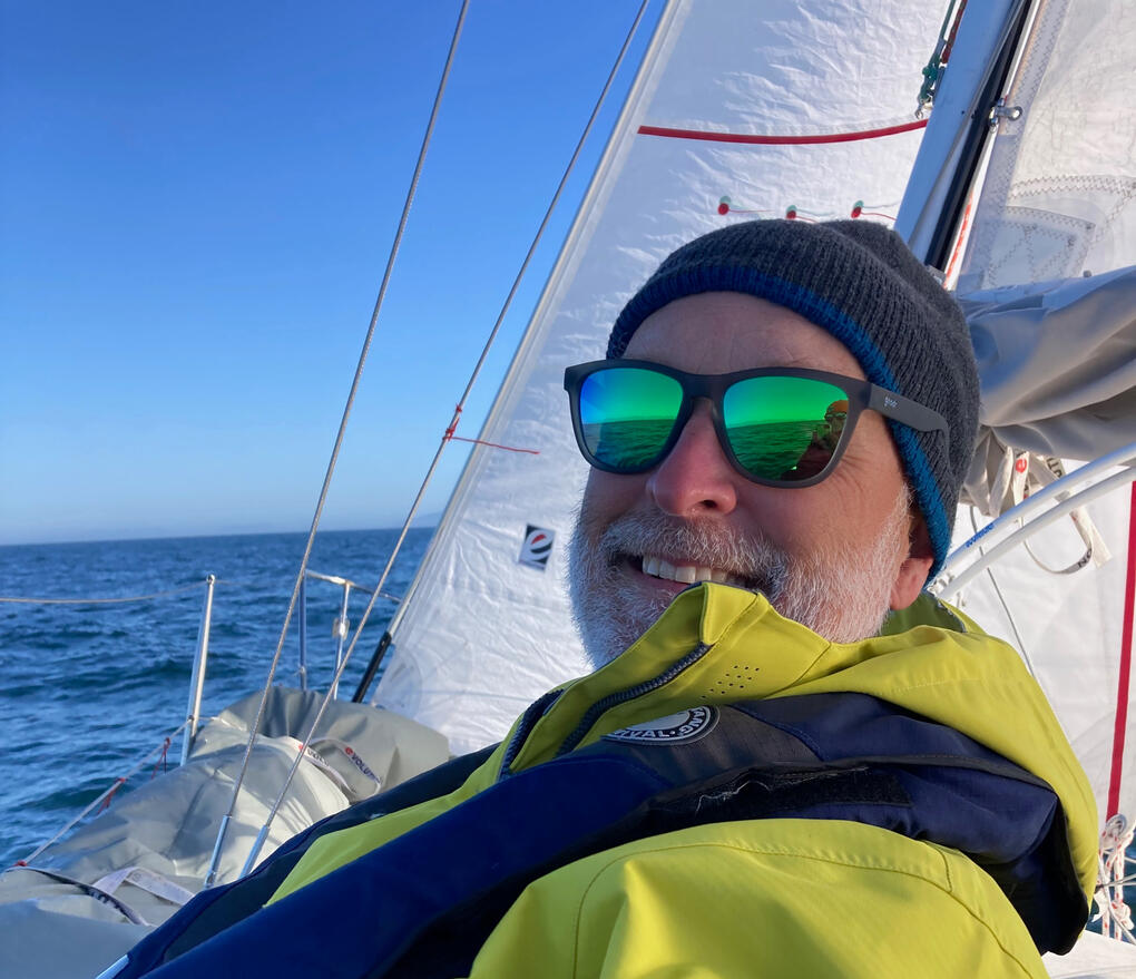 Dave Robertson Dave is the Instructional Lead & Co-owner at Wild About Sailing.
